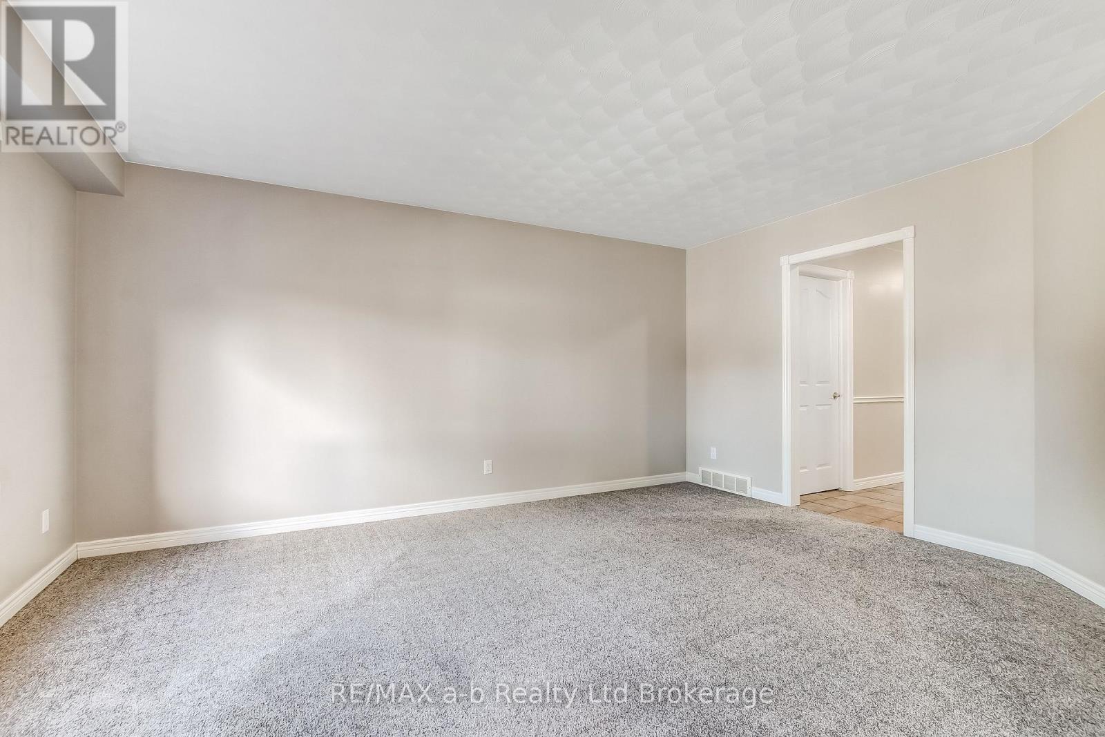 170 EAST PARK DRIVE - 11