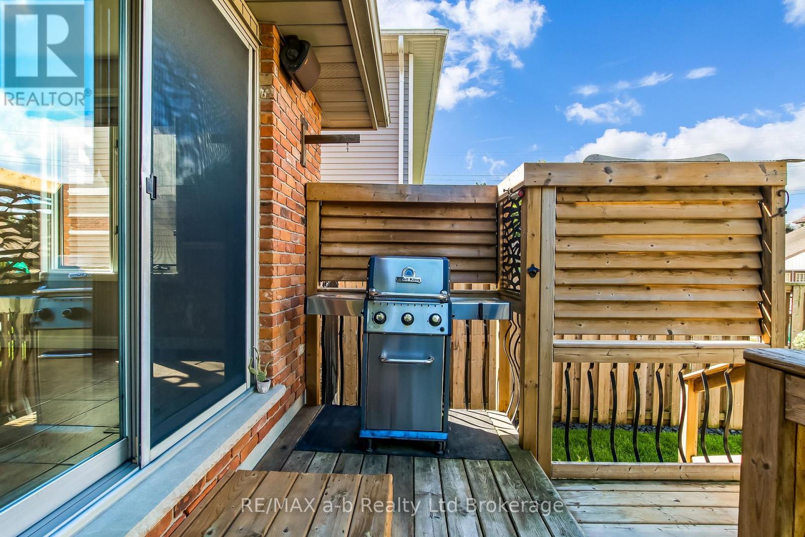 170 EAST PARK DRIVE - 23