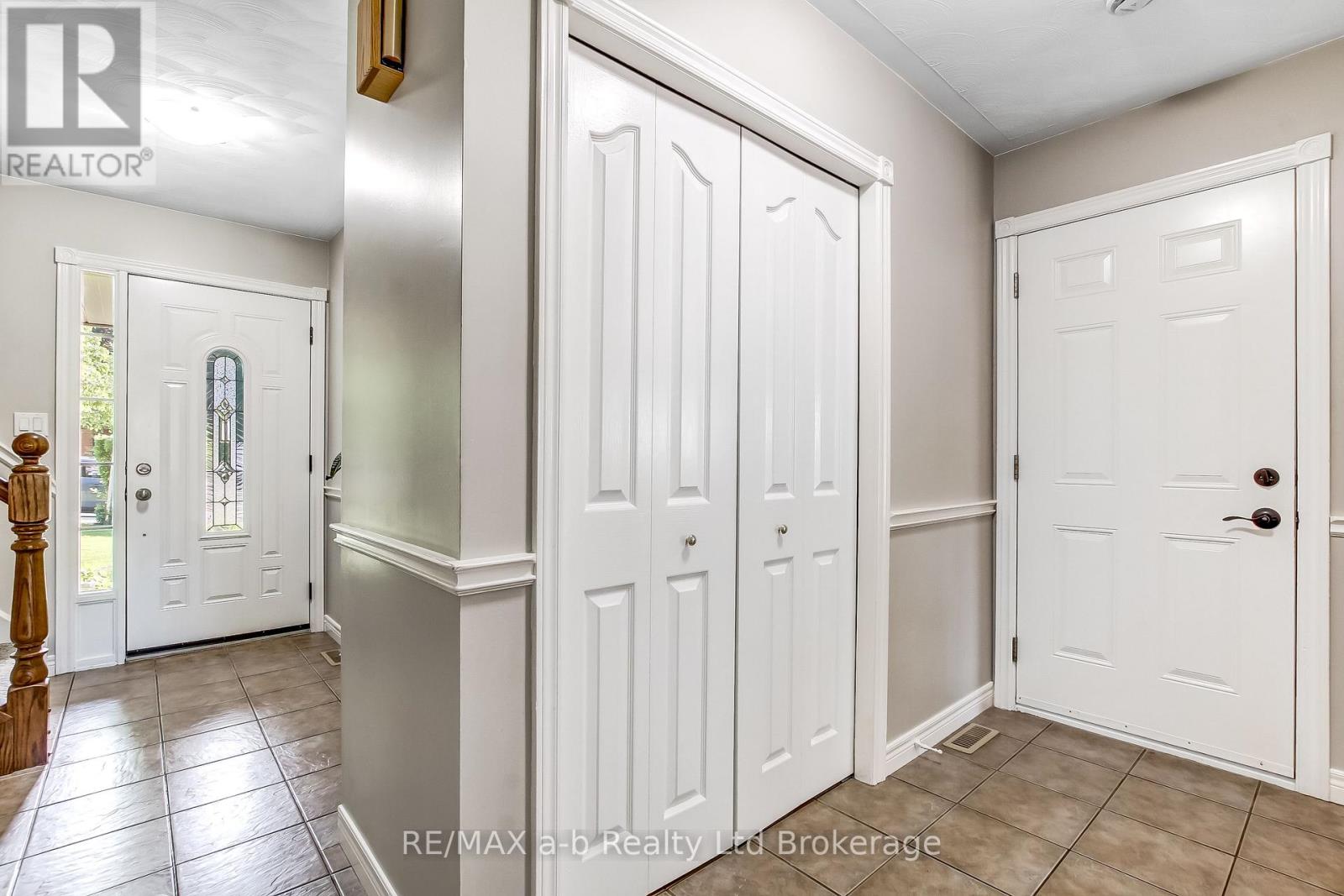 170 EAST PARK DRIVE - 5