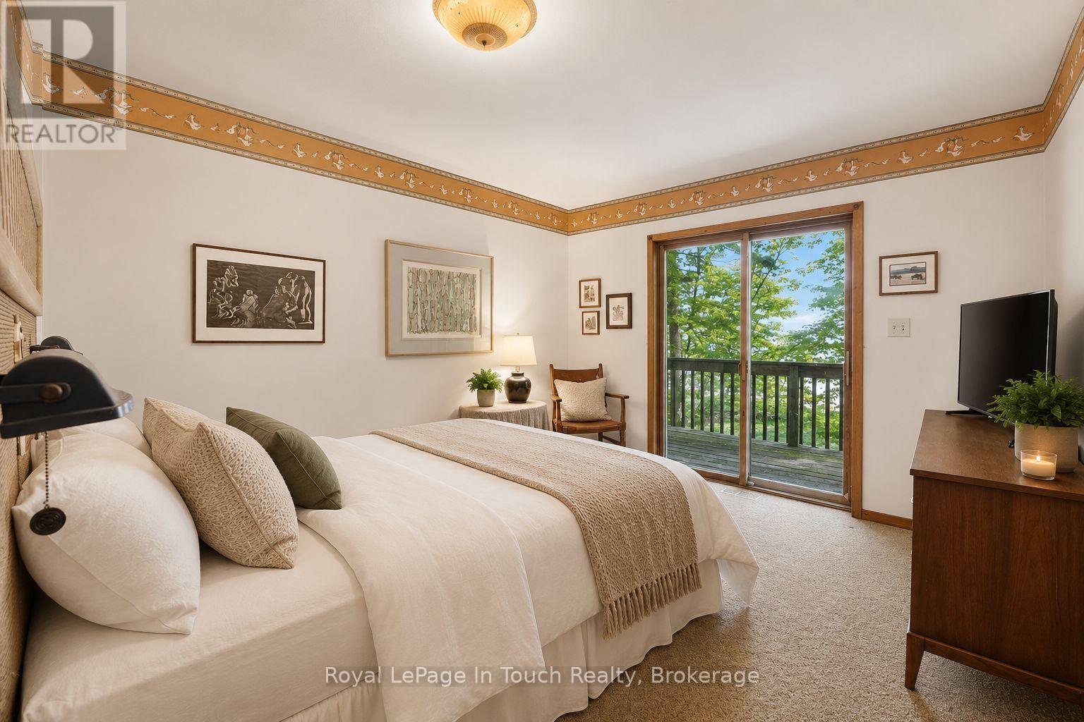 54 LACKIE CRESCENT - 13