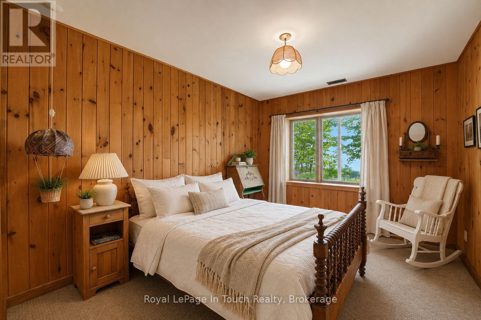 54 LACKIE CRESCENT - 18