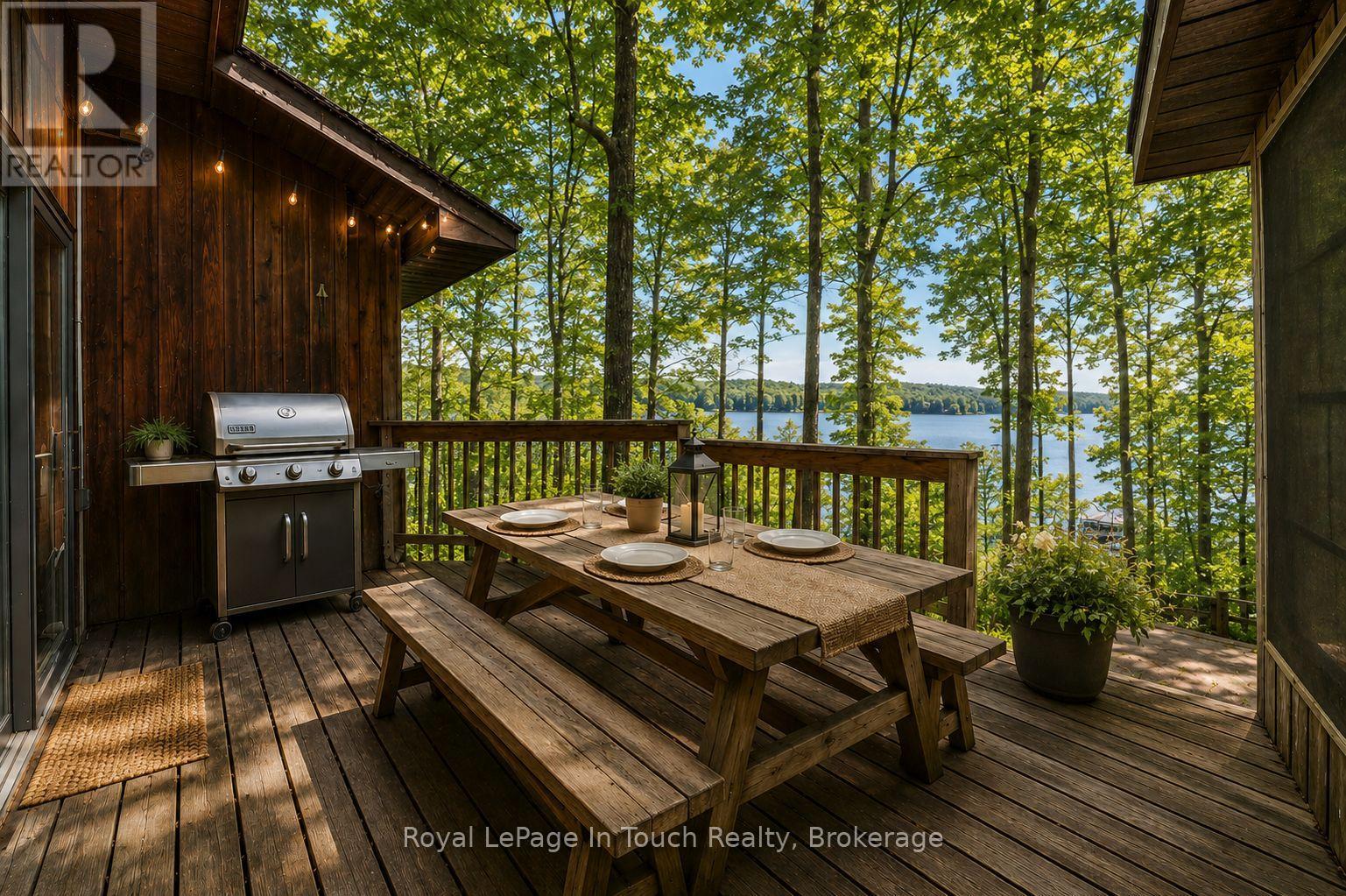 54 LACKIE CRESCENT - 23