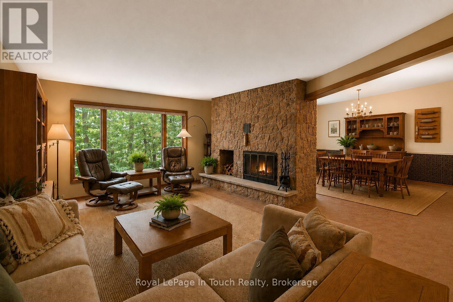 54 LACKIE CRESCENT - 6
