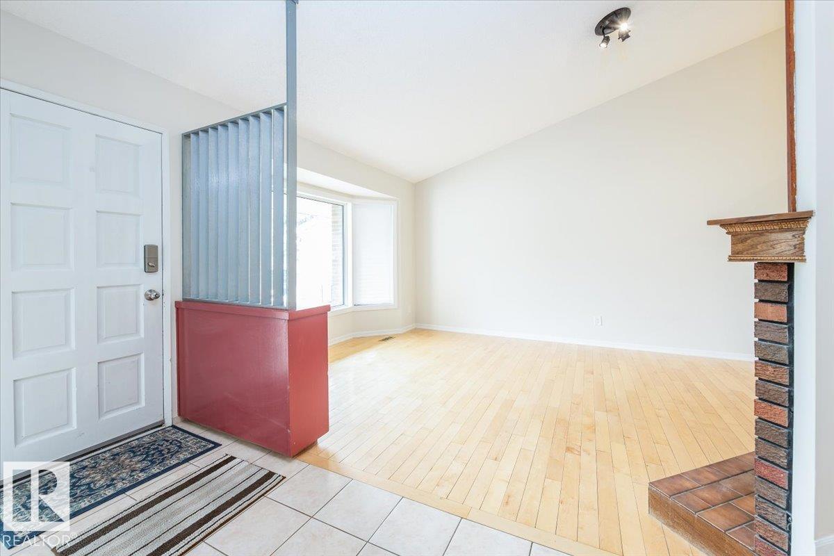 4107 147 ST NW — photo 8