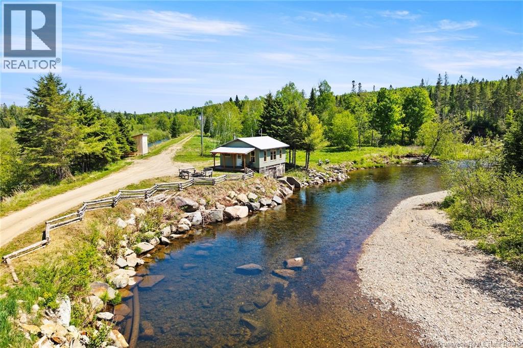709 Tay Falls Road - Image 32