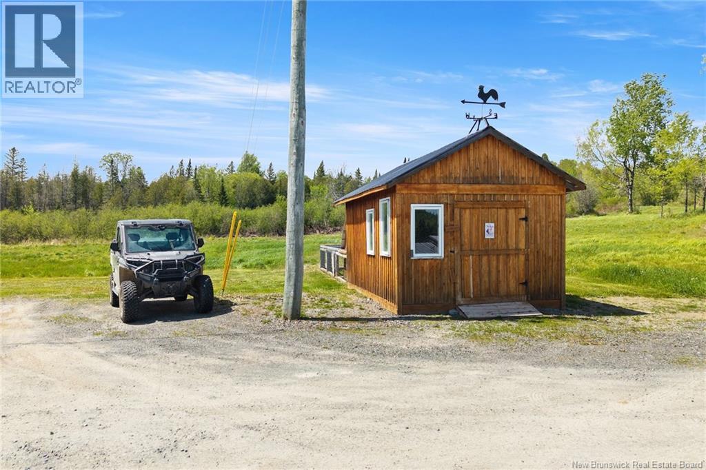 709 Tay Falls Road - Image 47