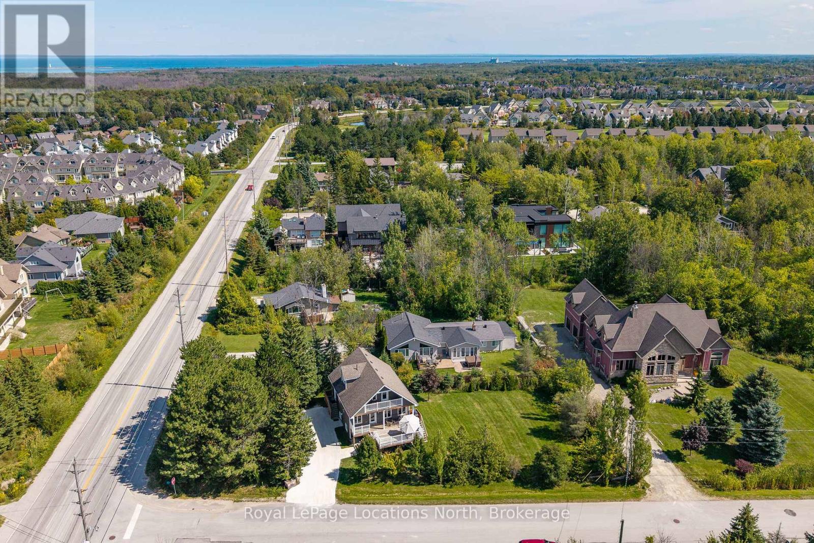 796362 19 GREY ROAD - 22