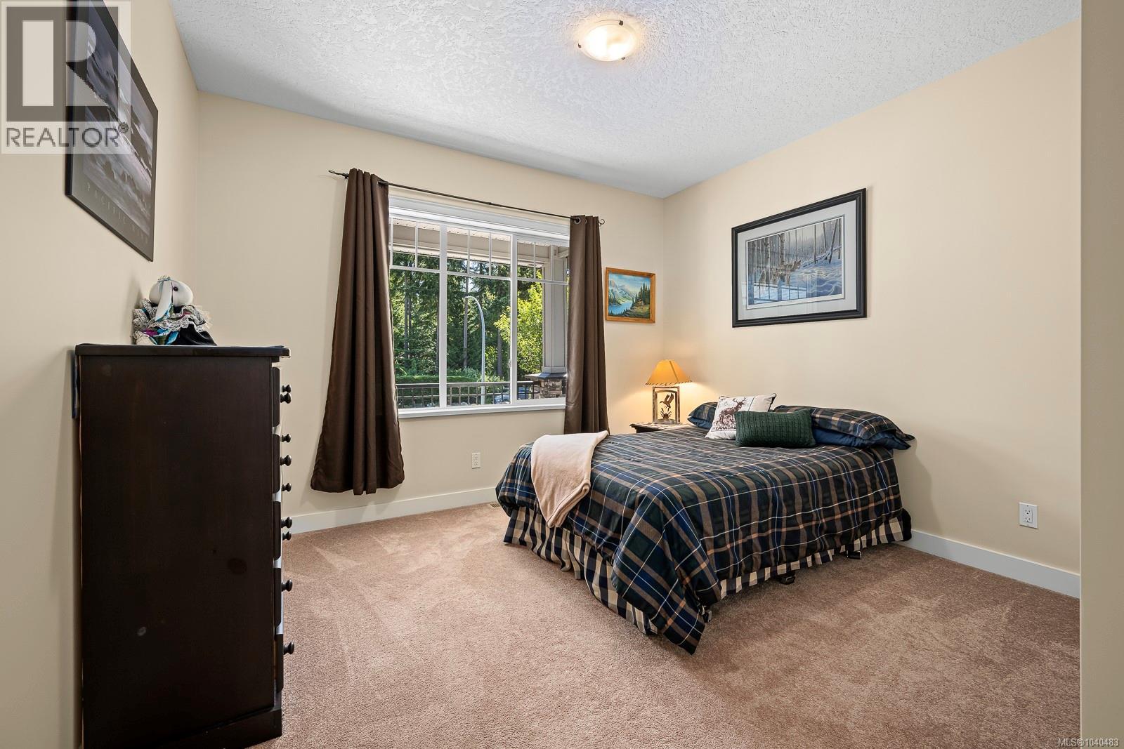 641 Colby Rd - 11