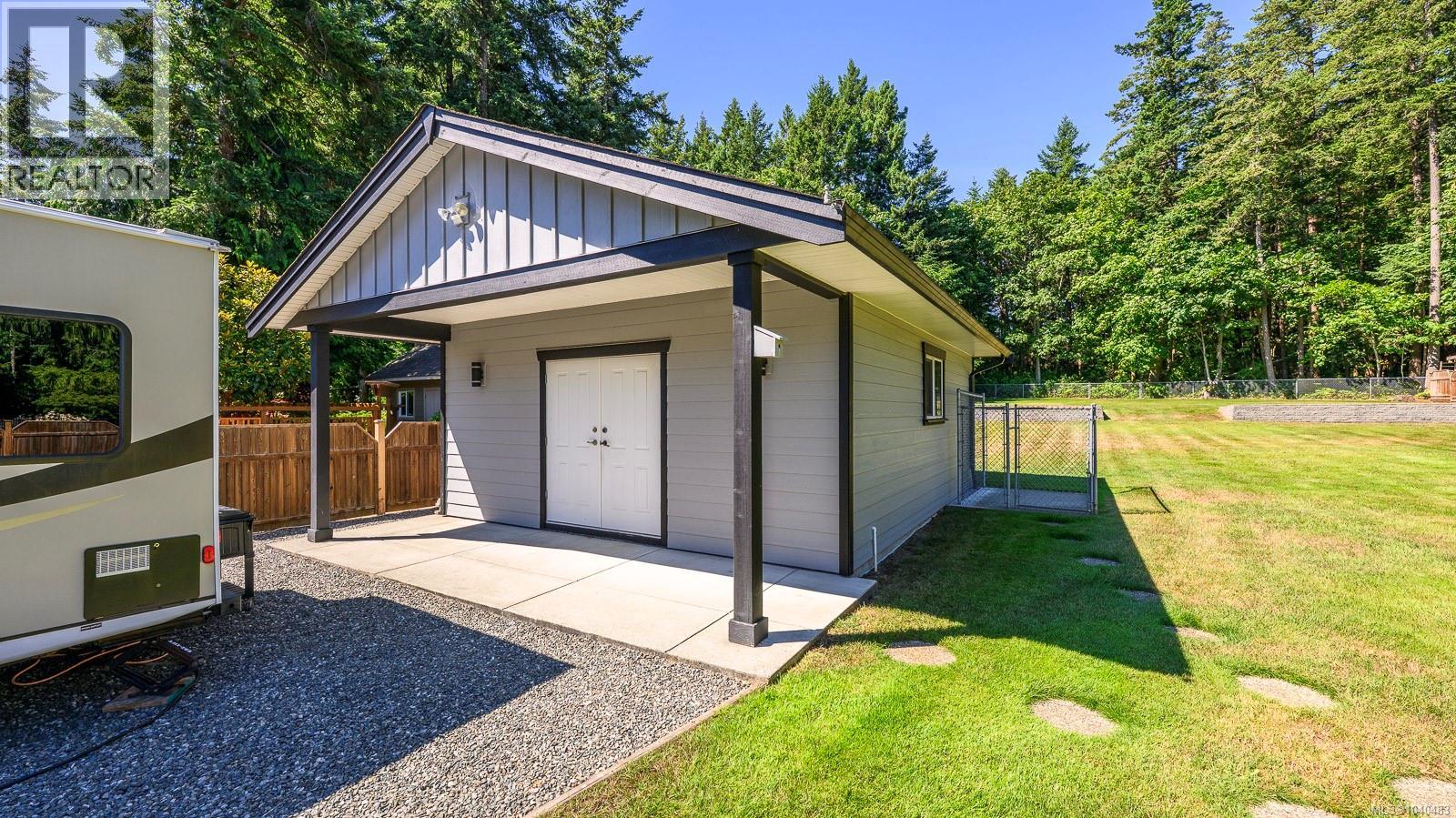 641 Colby Rd - 21