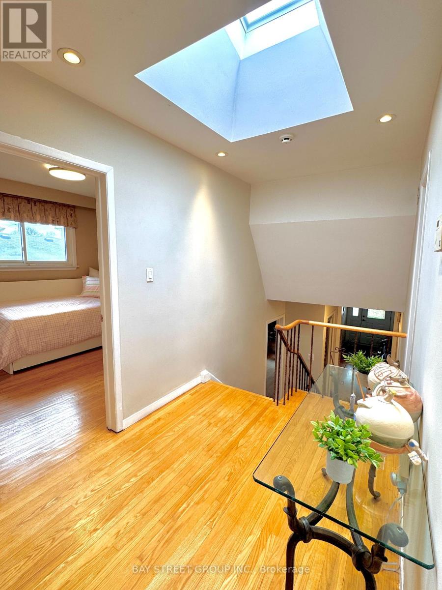 43 APPIAN DRIVE - 10