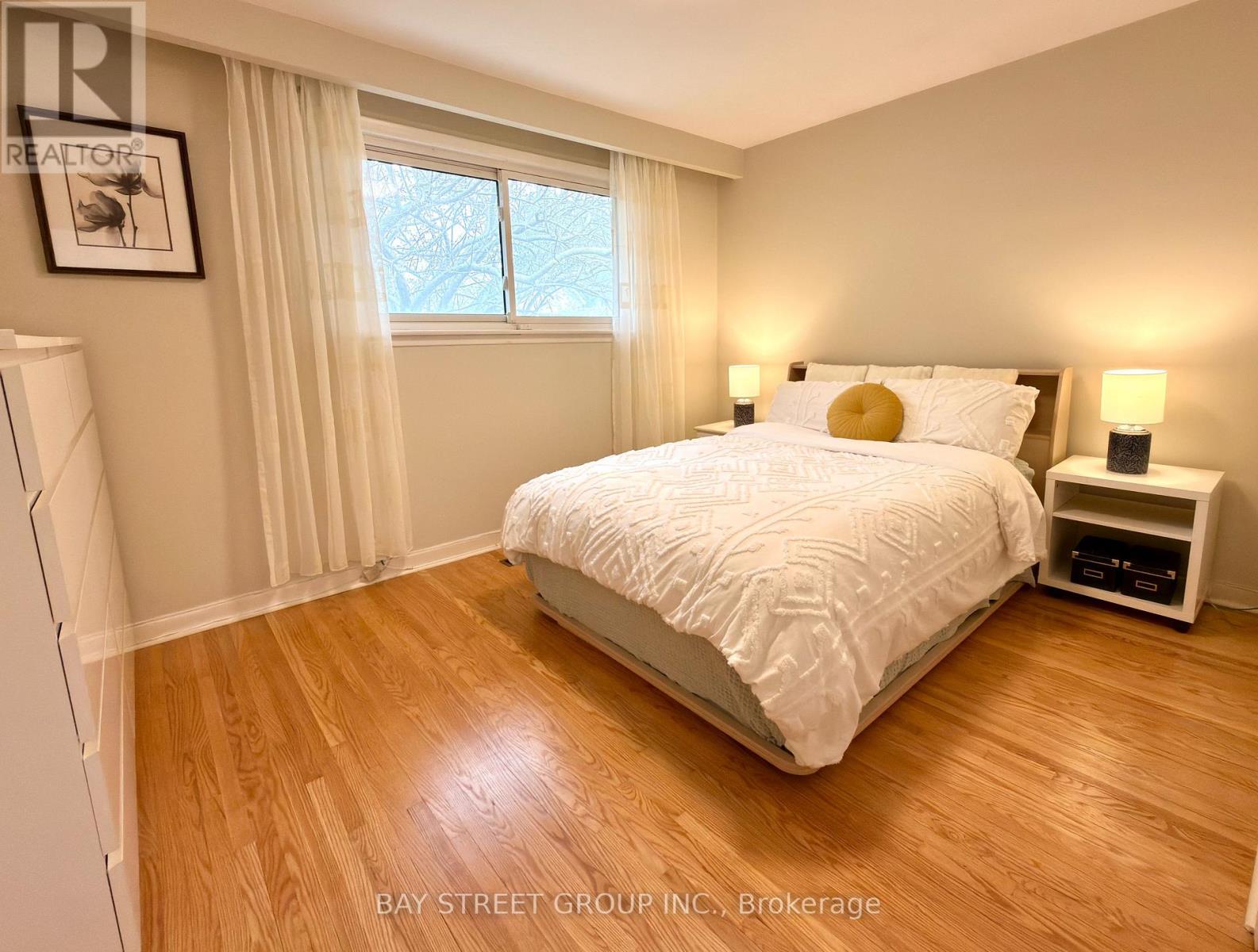 43 APPIAN DRIVE - 21