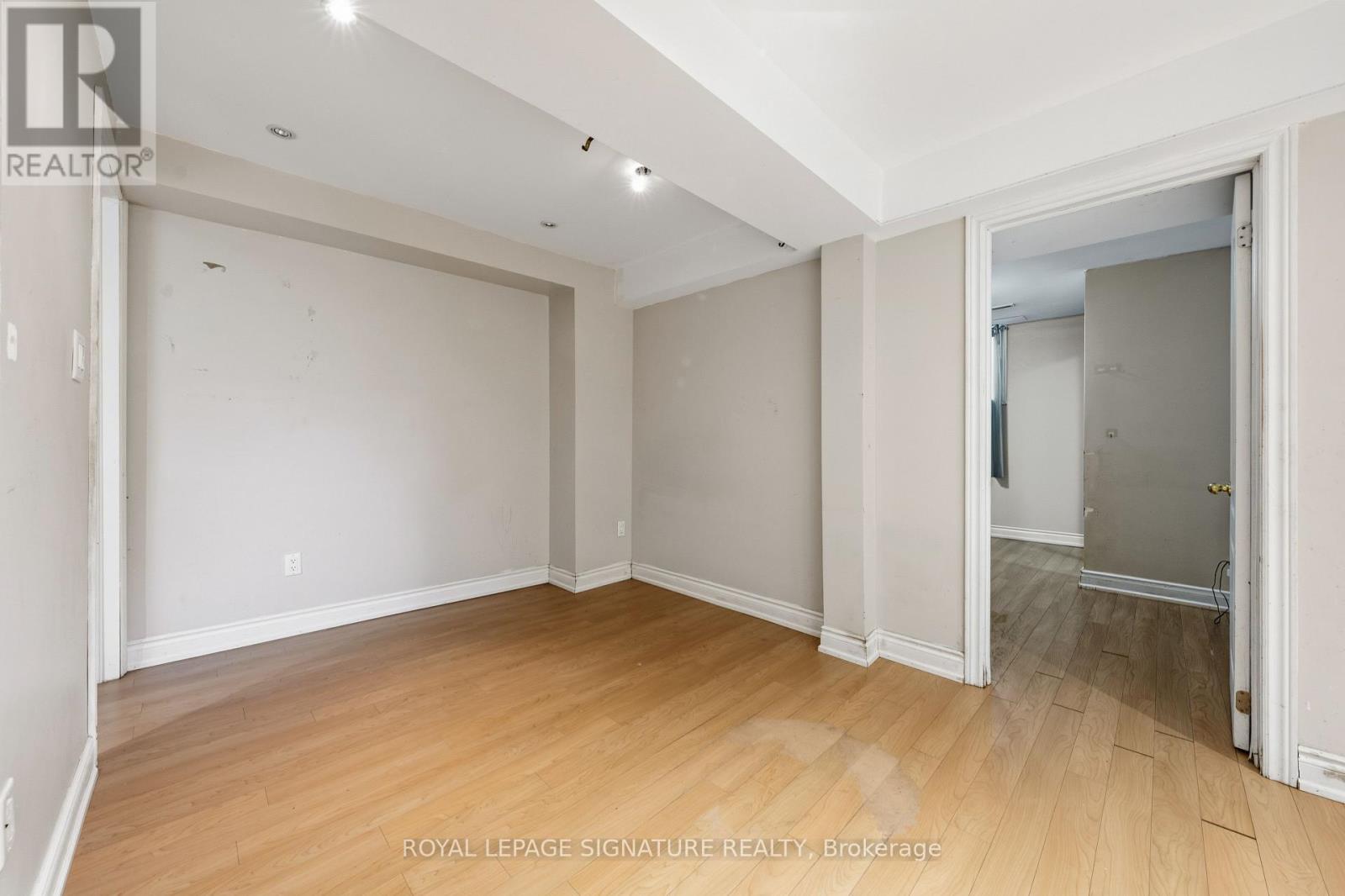 1 HOLLOWAY ROAD - 31