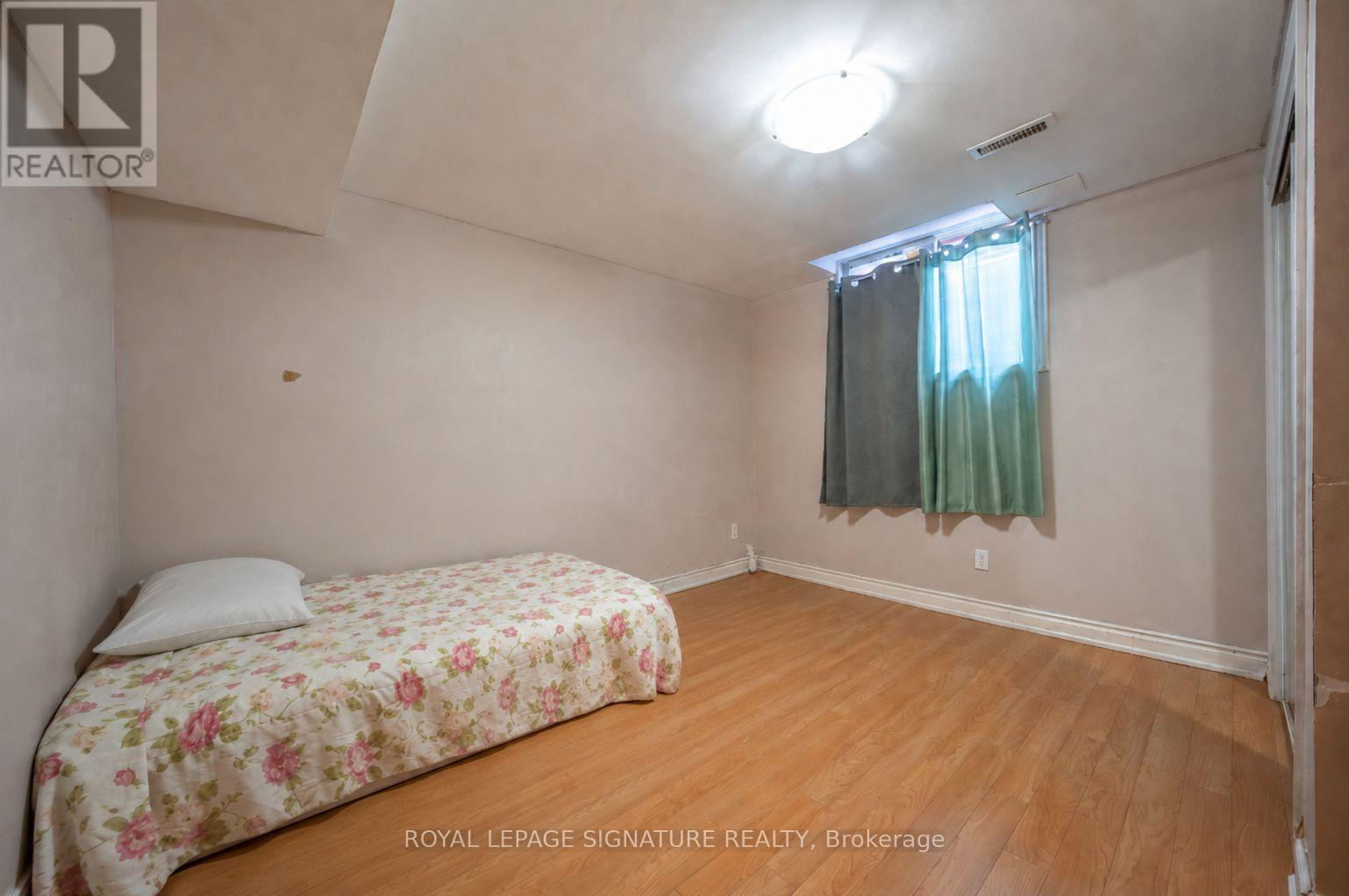1 HOLLOWAY ROAD - 32