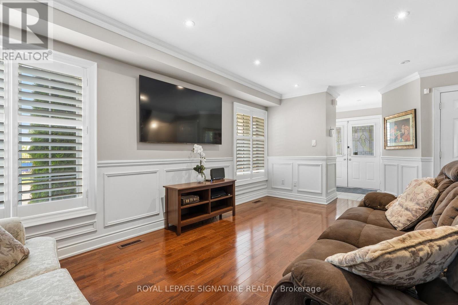 1 HOLLOWAY ROAD - 9