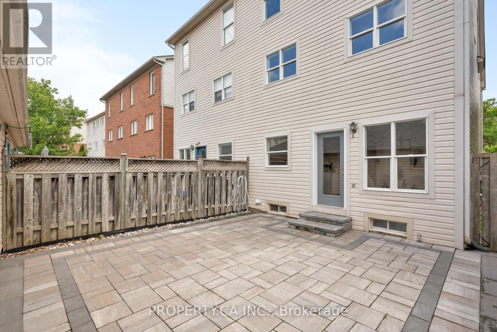173 LITTLEWOOD DRIVE - 25