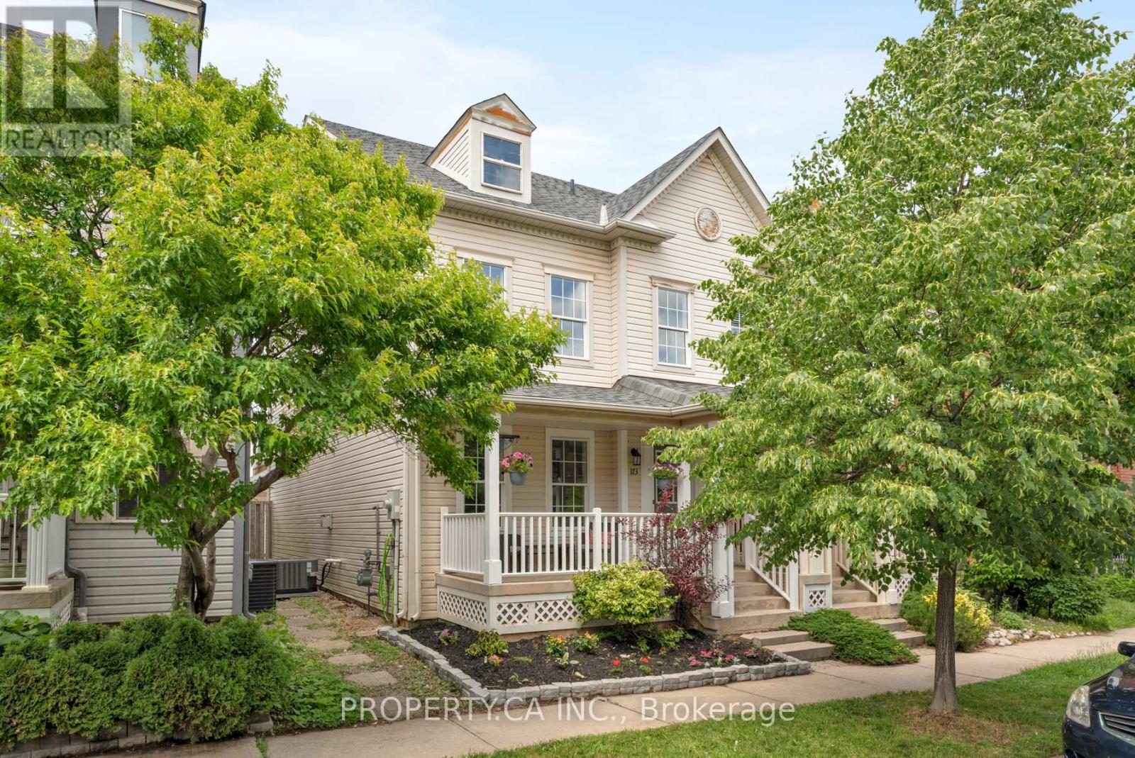 173 LITTLEWOOD DRIVE - 31