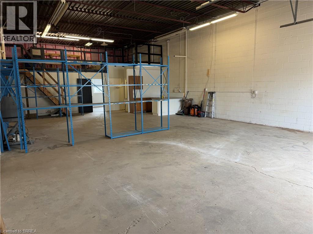 21 KENYON Street Unit# 5, Brantford — photo 2