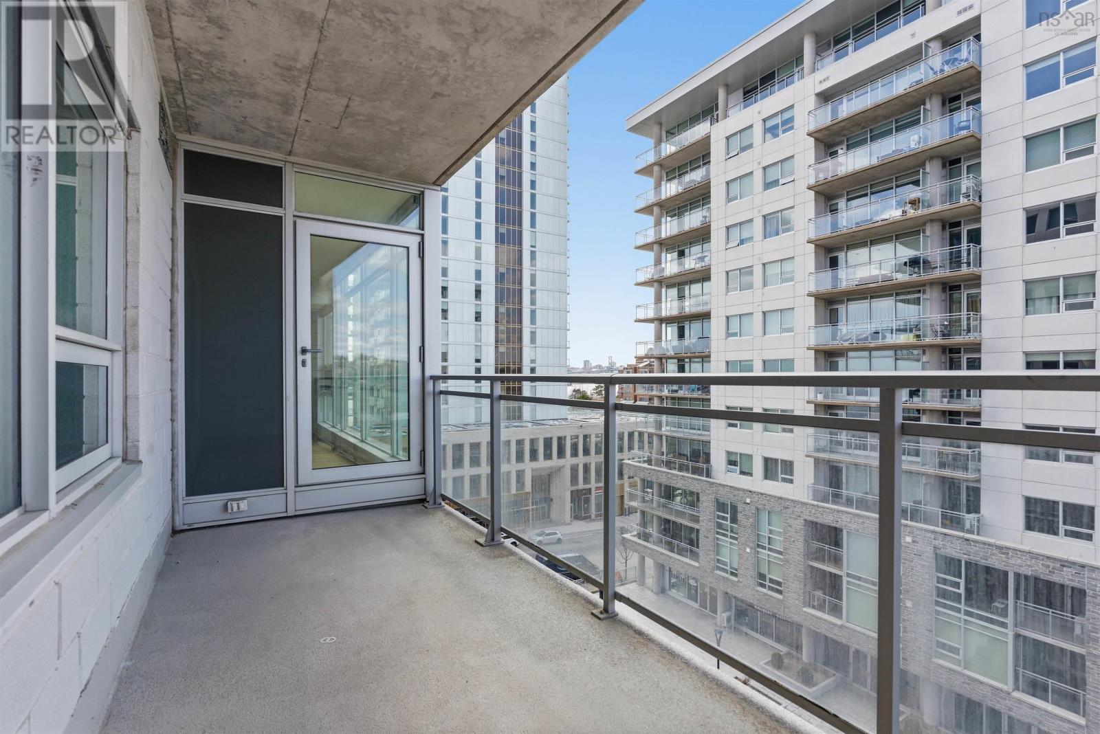 #607 31 Kings Wharf Place - 40