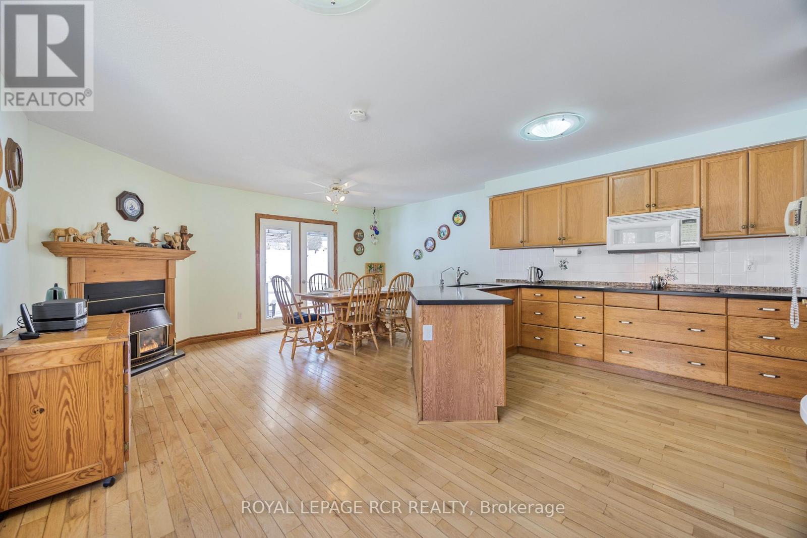 3 HENRY STREET - 15