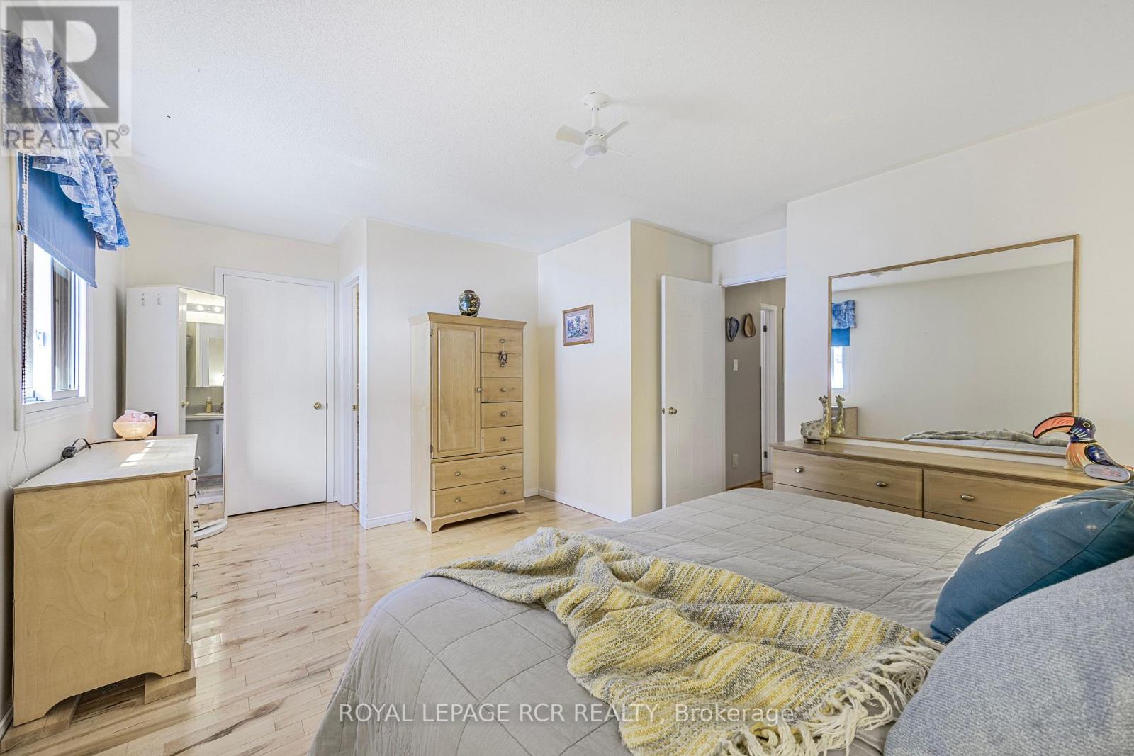 3 HENRY STREET - 26