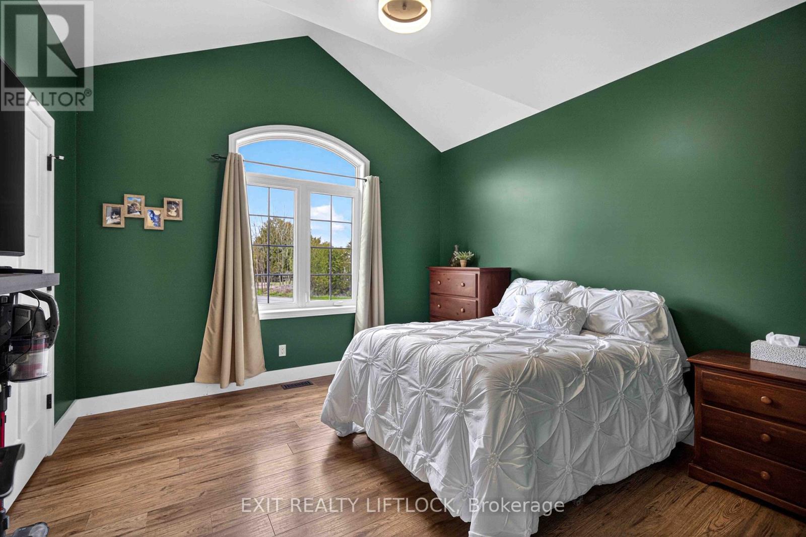 1479 WEBSTER ROAD - 20