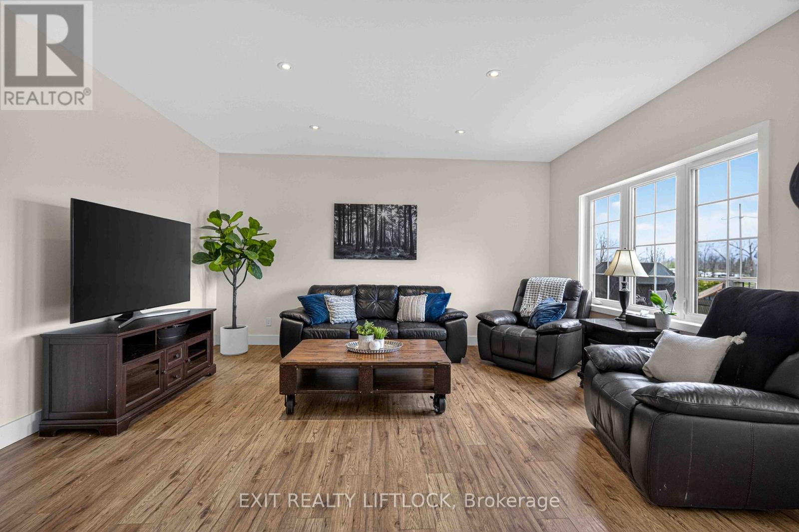 1479 WEBSTER ROAD - 13