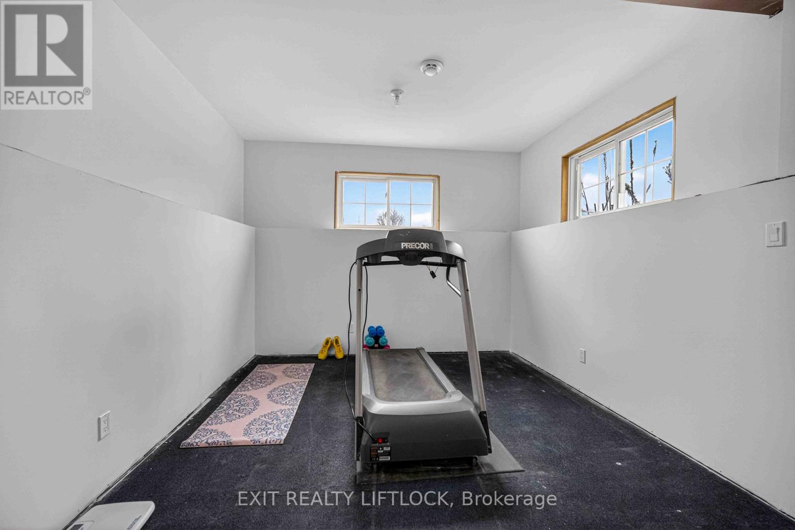1479 WEBSTER ROAD - 28