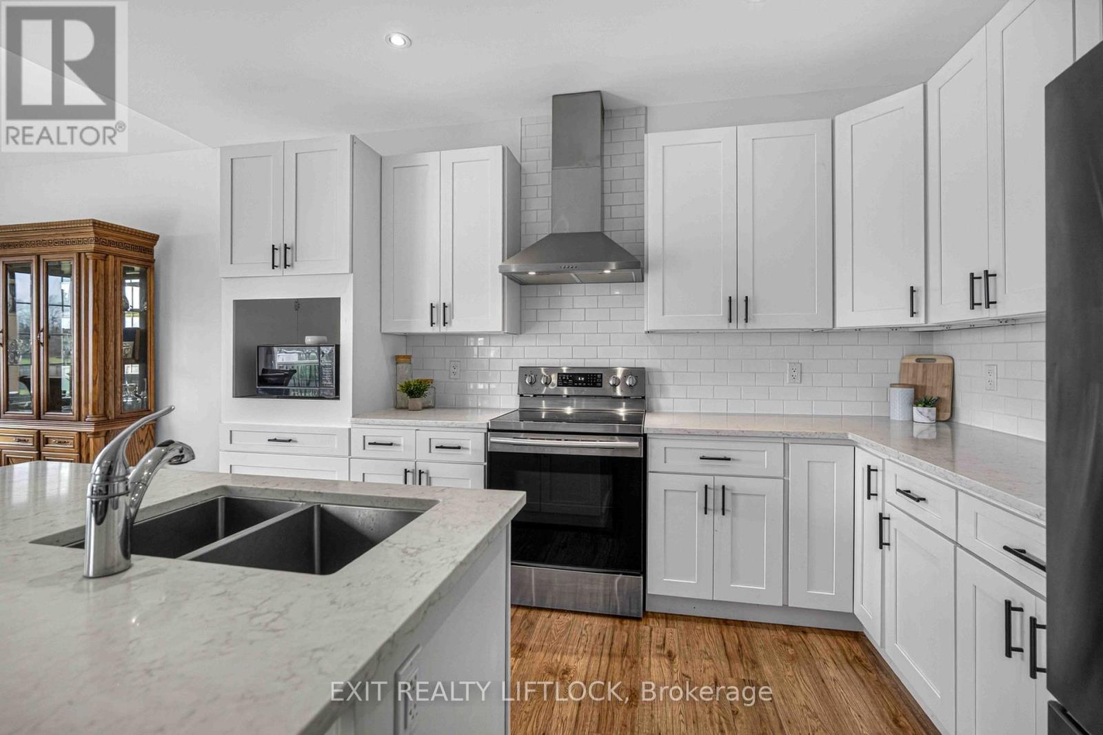 1479 WEBSTER ROAD - 5