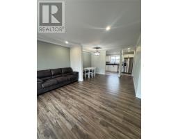 30 Hicks Place thumbnail 13