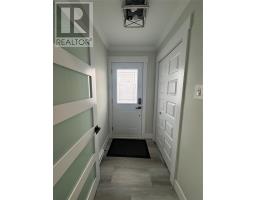 30 Hicks Place thumbnail 4