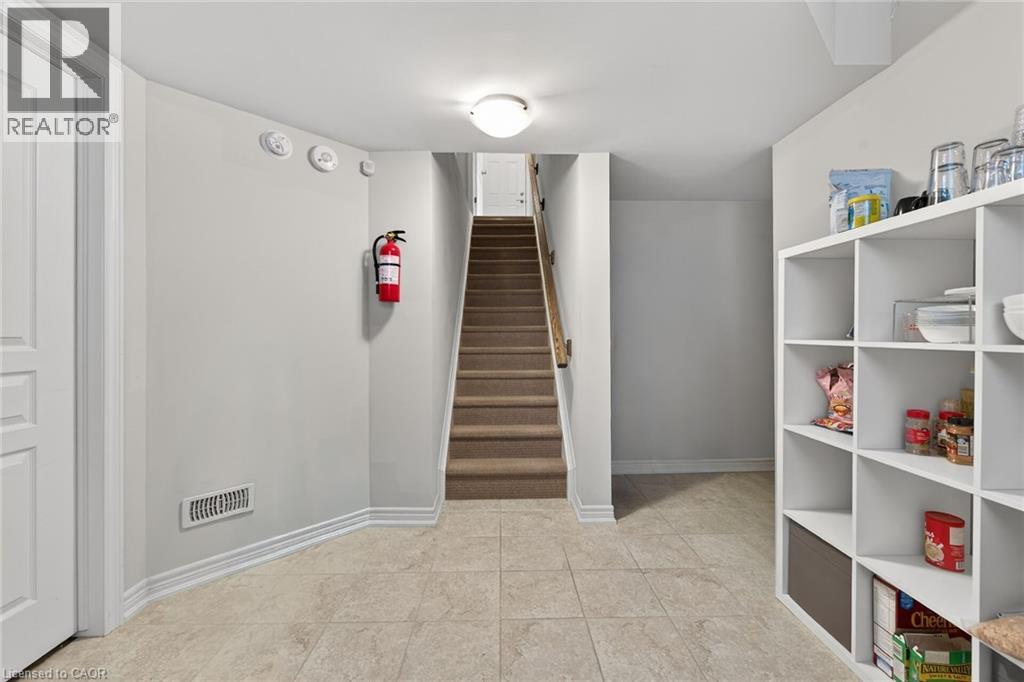 9 WINTERBERRY Boulevard - 43