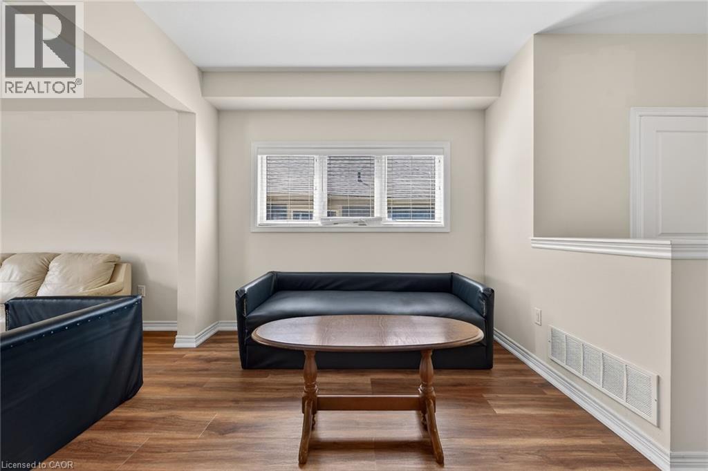 9 WINTERBERRY Boulevard - 5