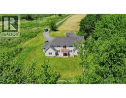 354 Route 105, Maugerville, NB E3A8N6 Photo 45