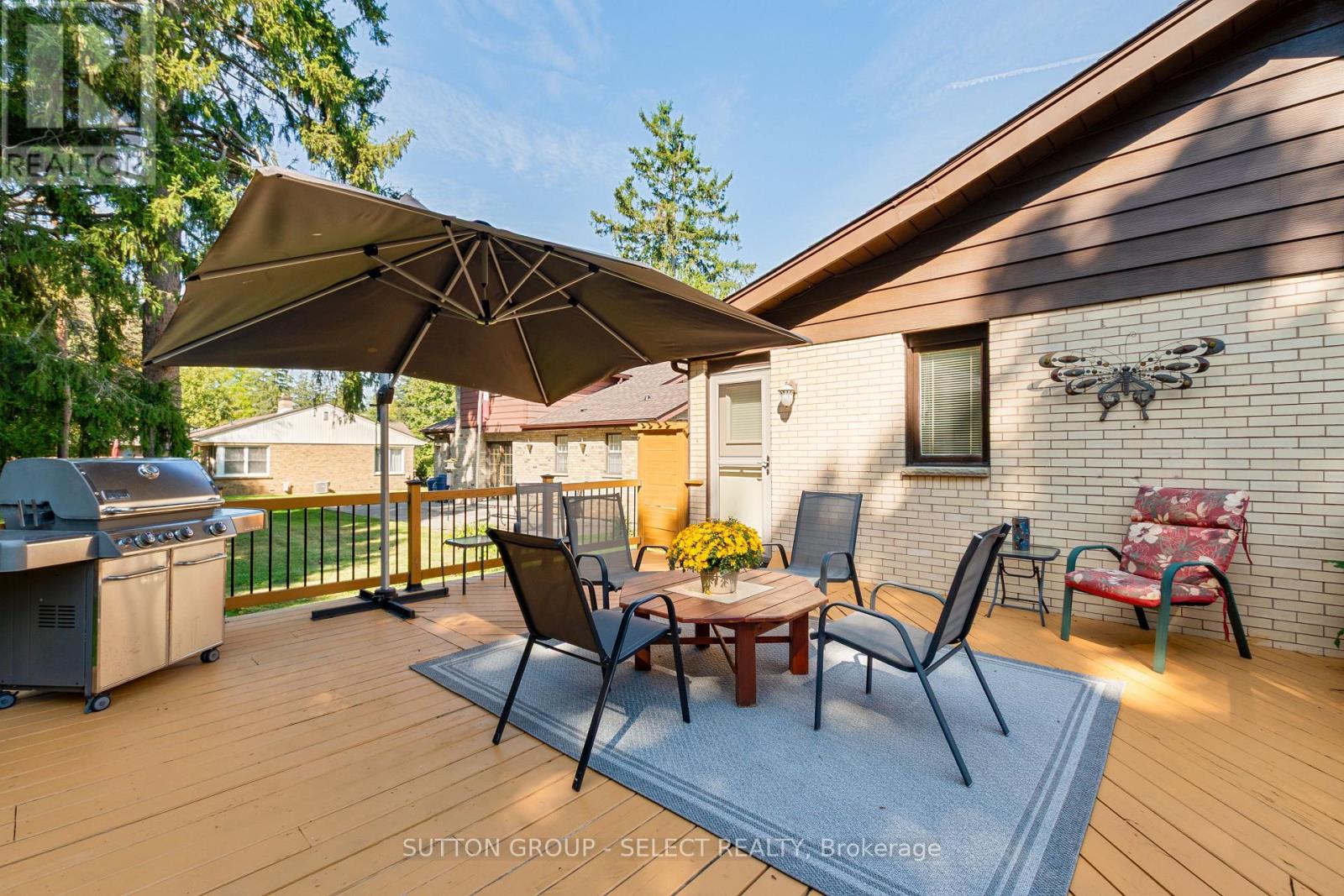 714 SPRINGBANK DRIVE - 34