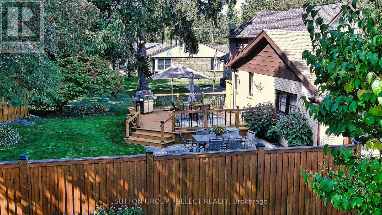 714 SPRINGBANK DRIVE - 39