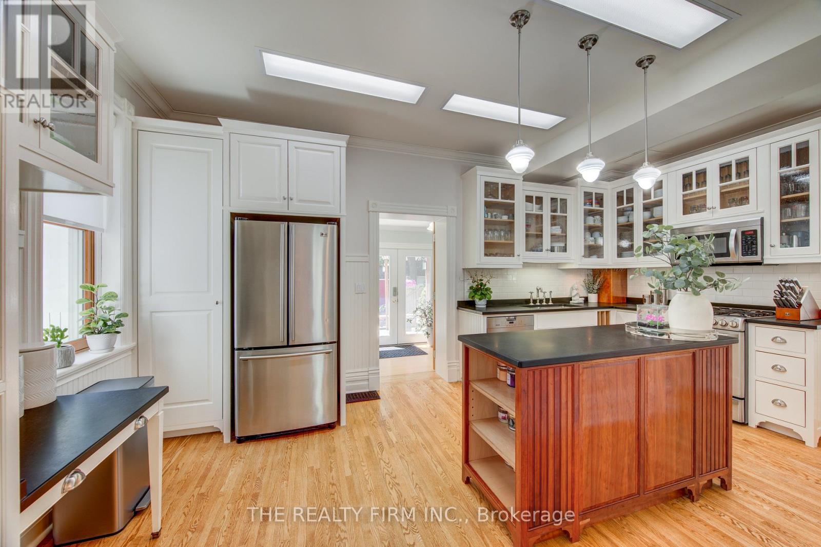 41 ASKIN STREET - 12