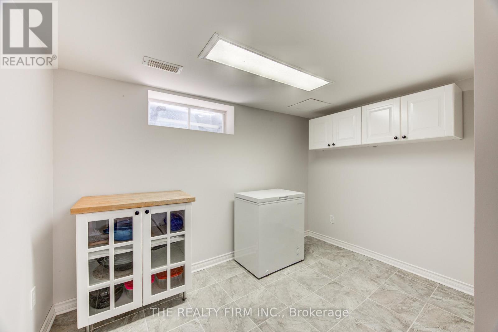 41 ASKIN STREET - 31
