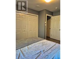 1 Pine Avenue thumbnail 14