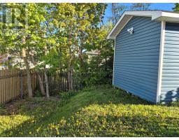 1 Pine Avenue thumbnail 23