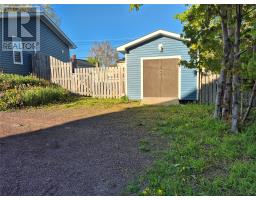 1 Pine Avenue thumbnail 3