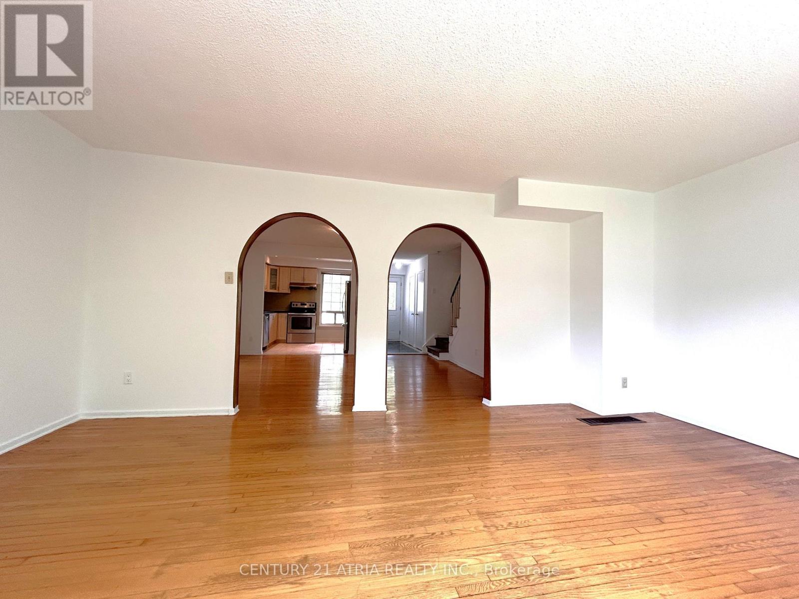 3441 OAKGLADE CRESCENT - 11