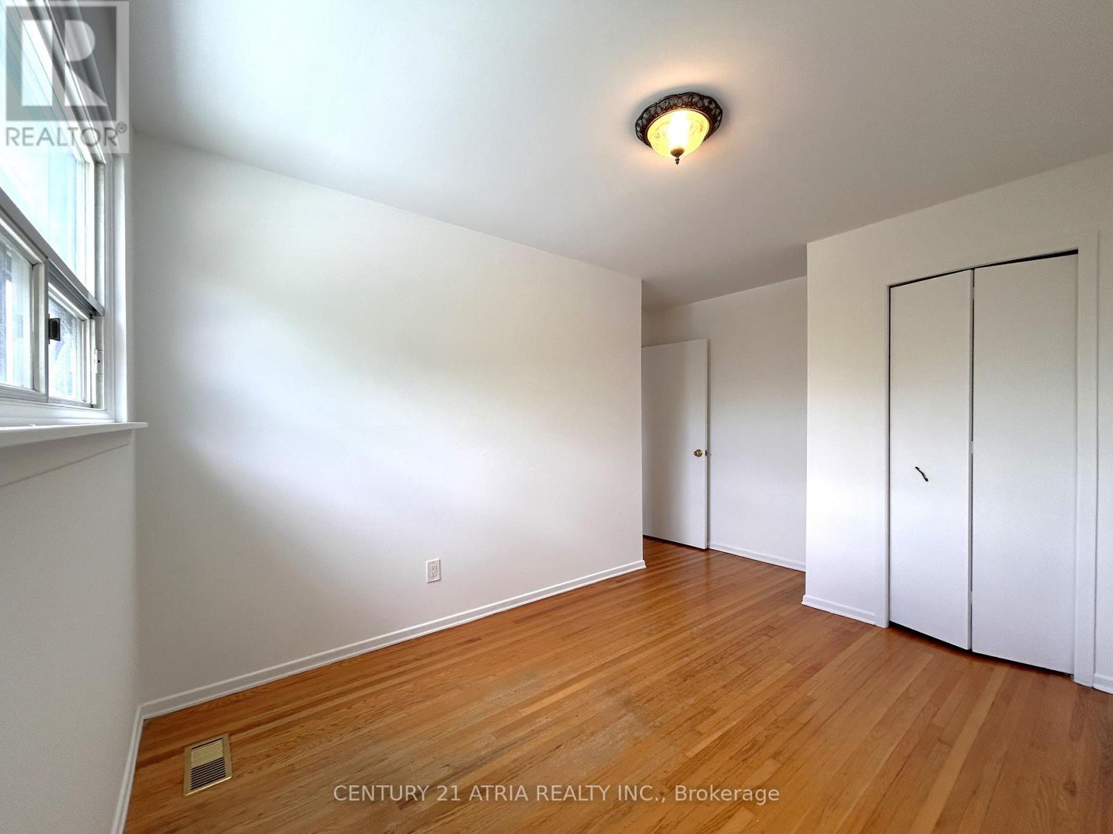 3441 OAKGLADE CRESCENT - 20