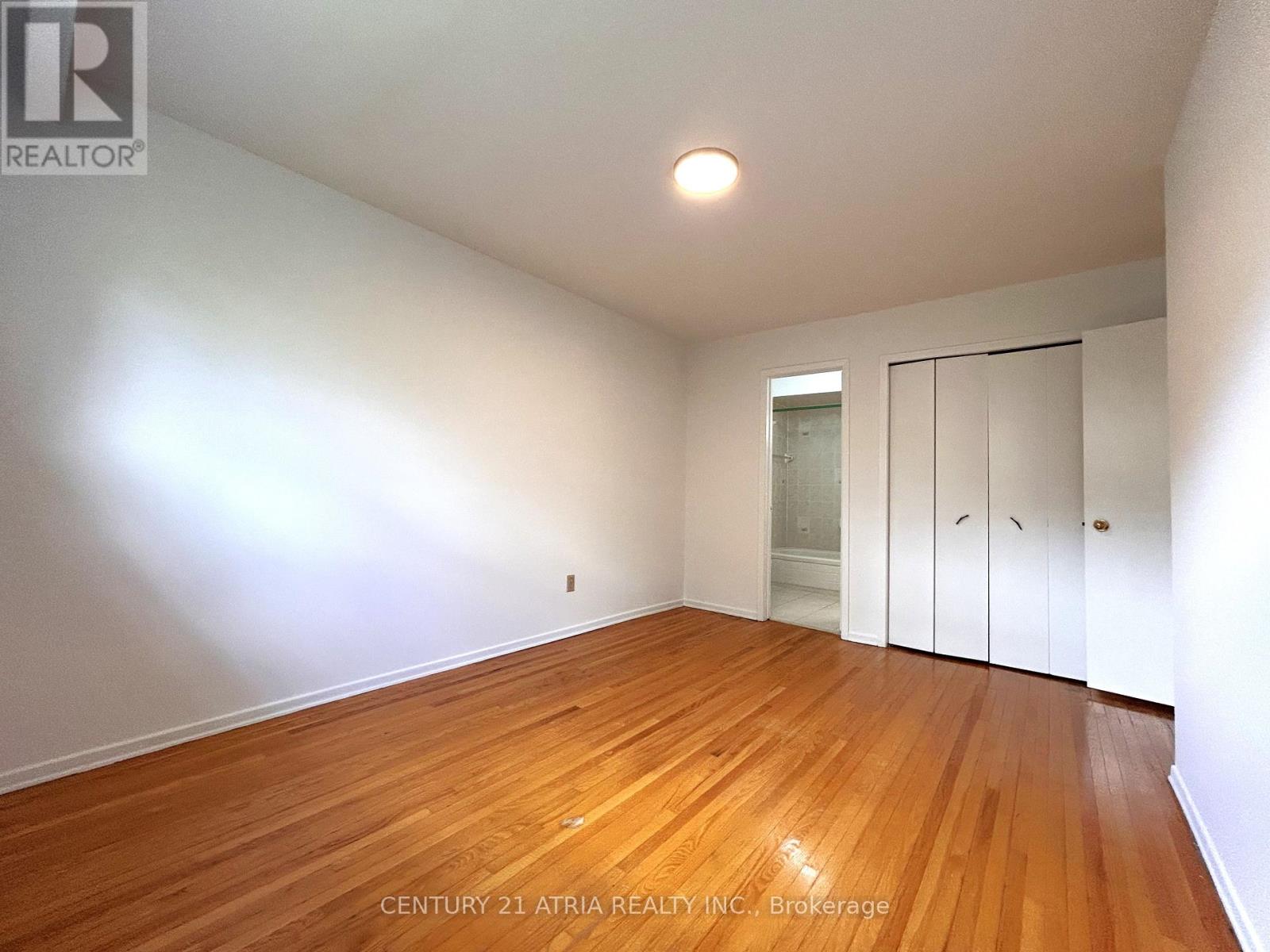 3441 OAKGLADE CRESCENT - 15