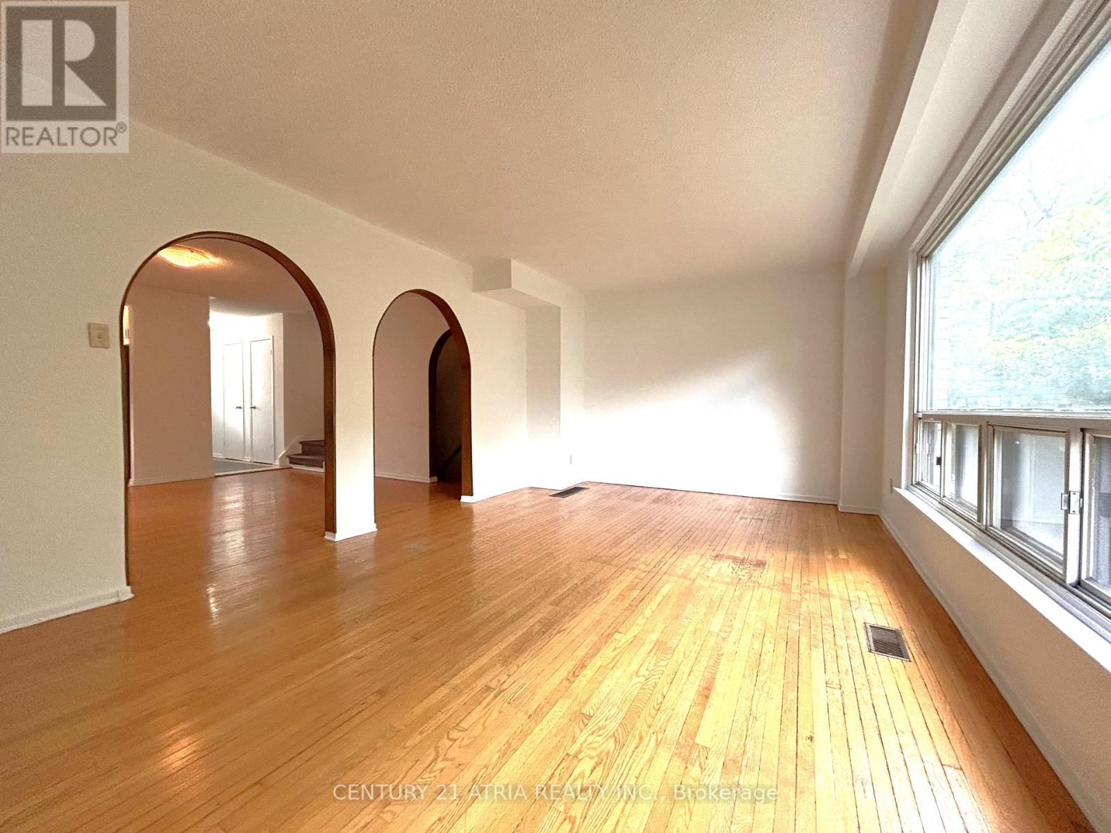 3441 OAKGLADE CRESCENT - 8