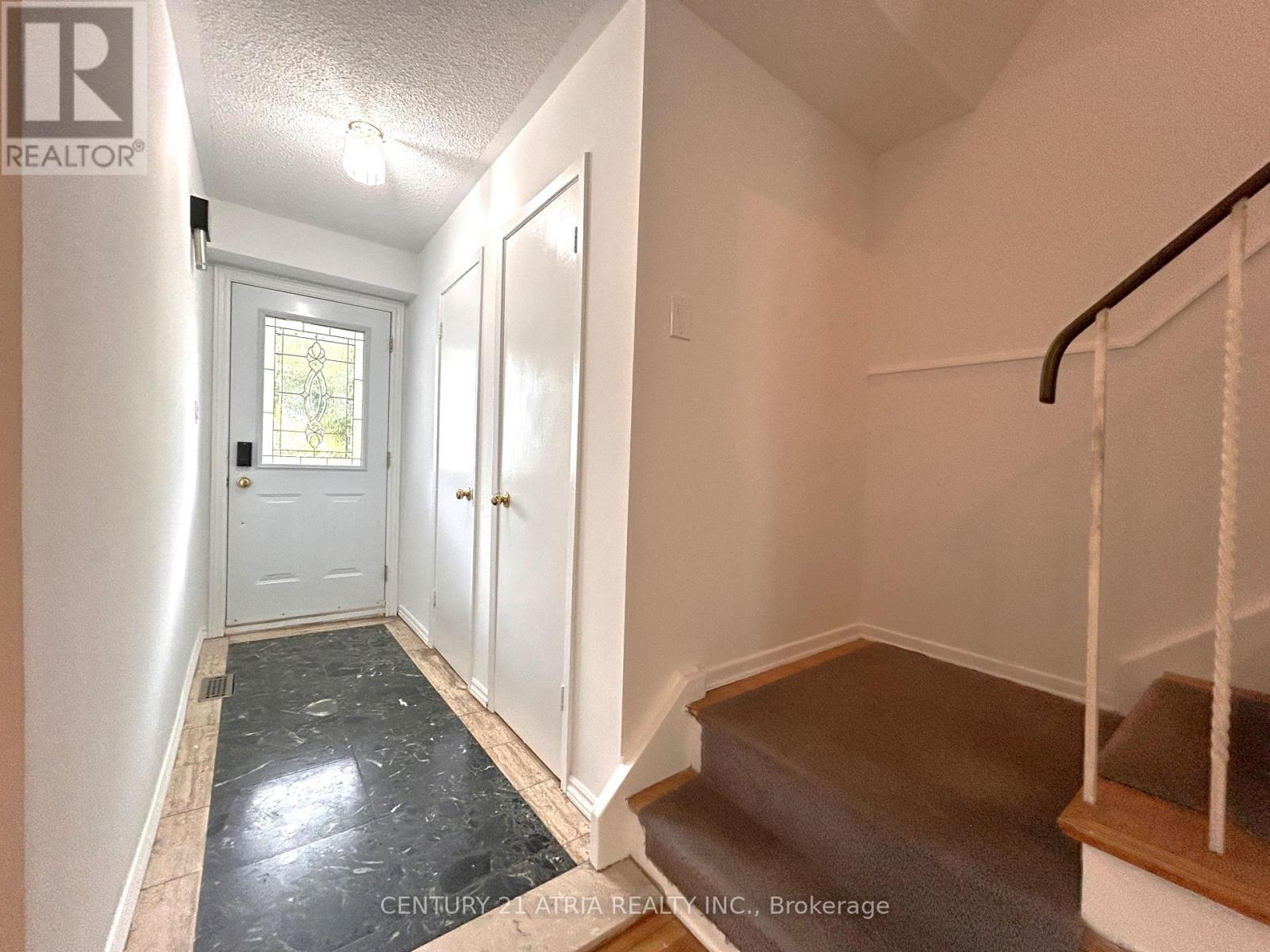 3441 OAKGLADE CRESCENT - 3