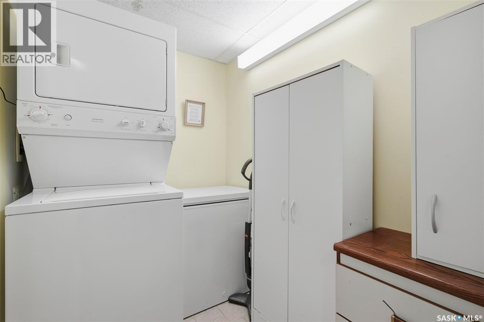408 1622 ACADIA DRIVE — photo 17