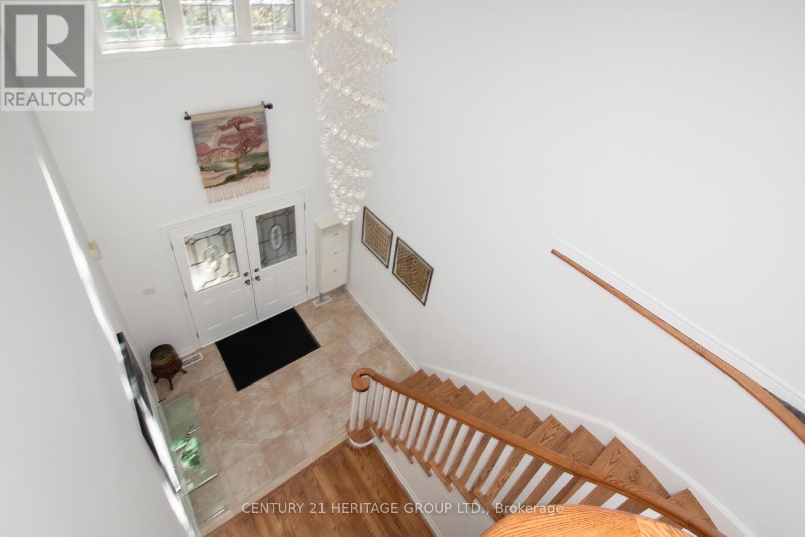 14 GIORDANO WAY - 23
