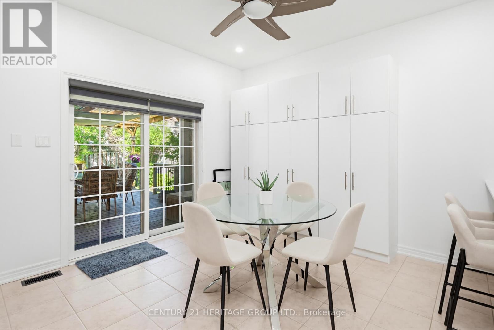 14 GIORDANO WAY - 15