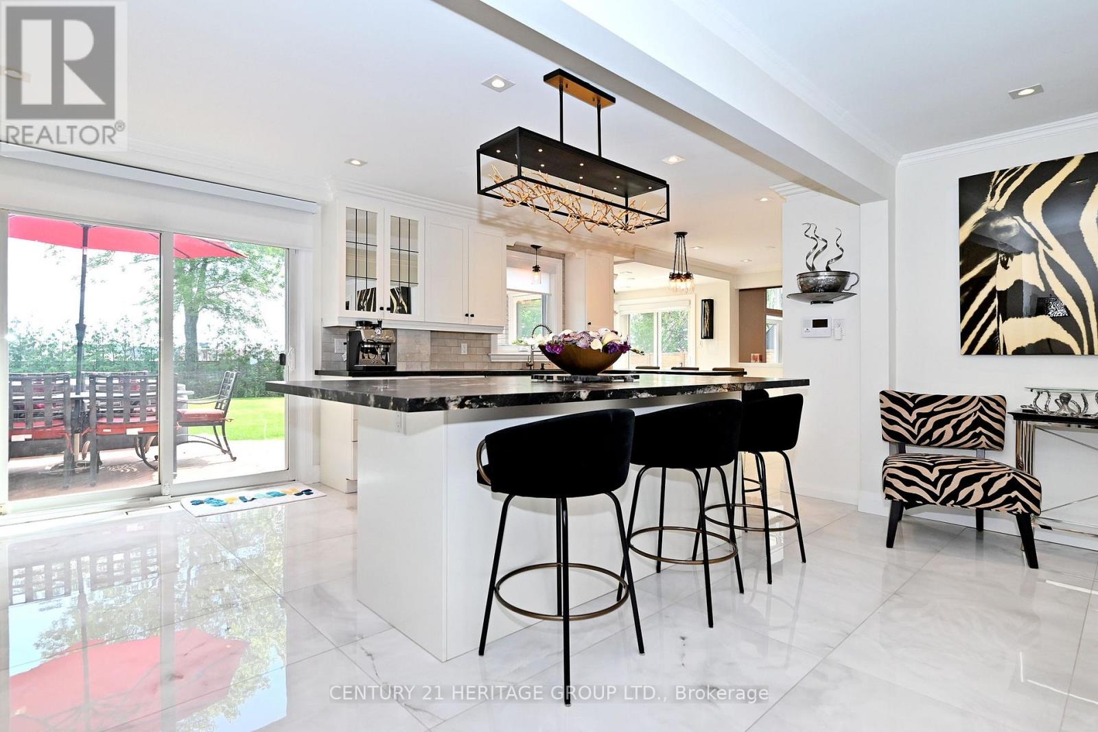 38 GRANT COURT - 6