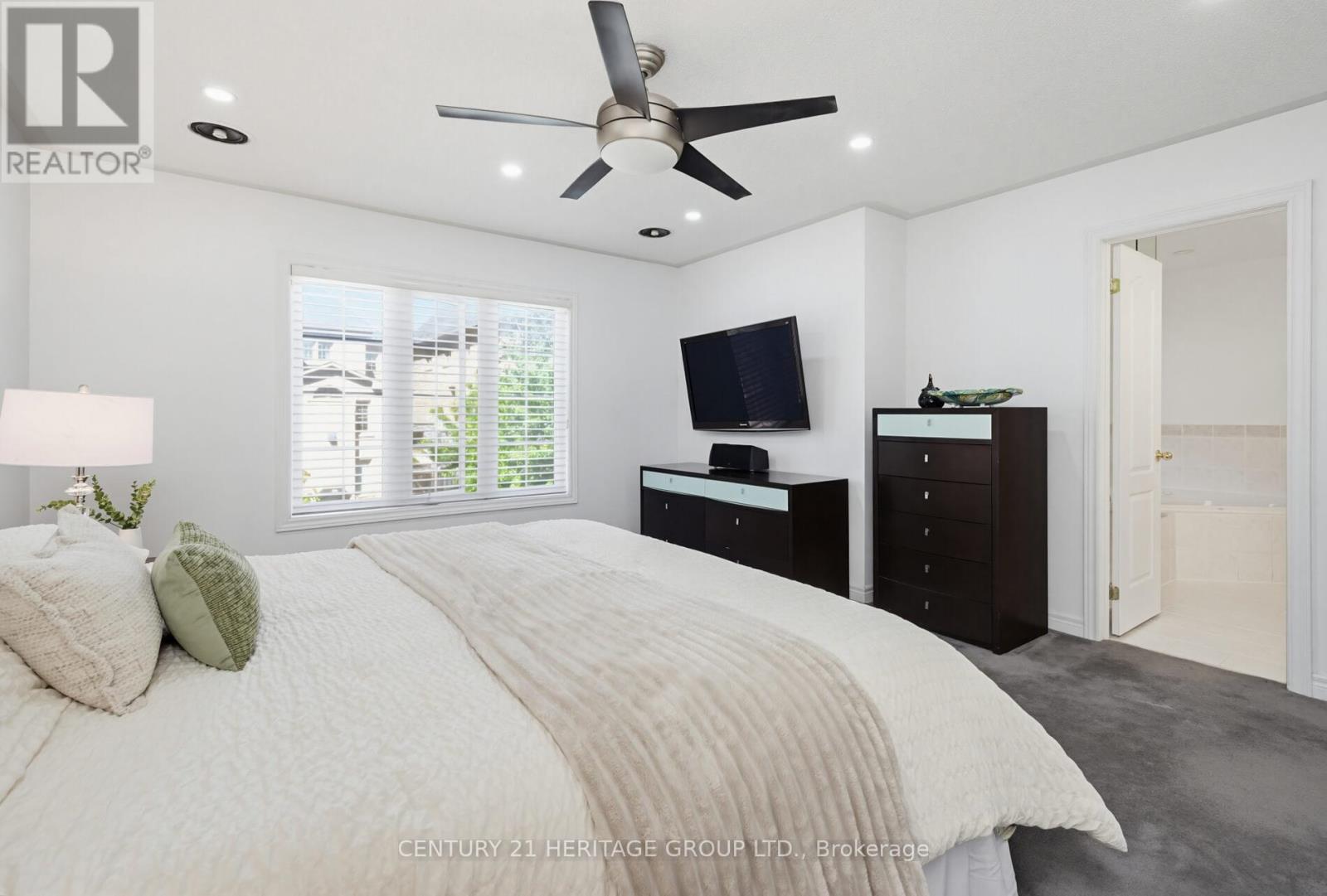 14 GIORDANO WAY - 26